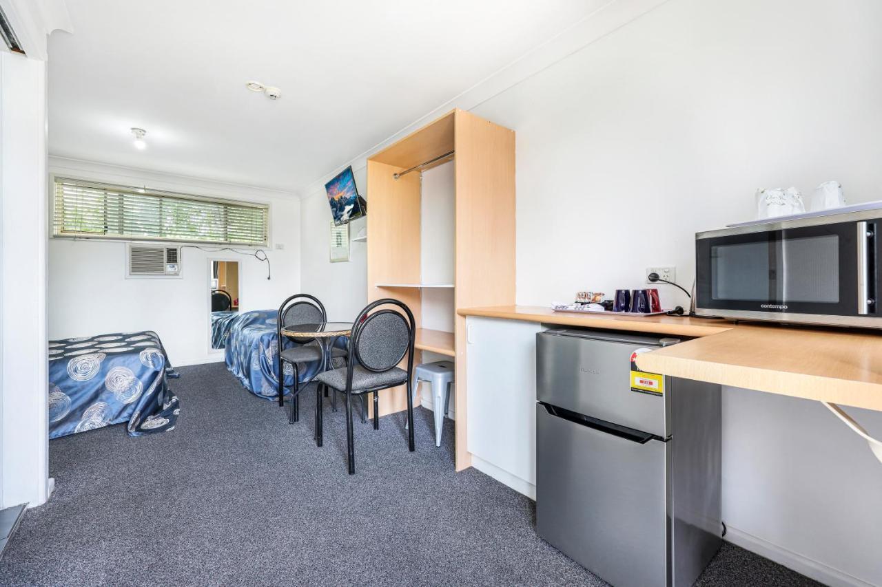 Tamworth Lodge Motel Экстерьер фото