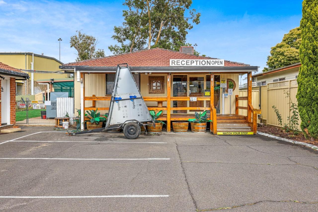 Tamworth Lodge Motel Экстерьер фото
