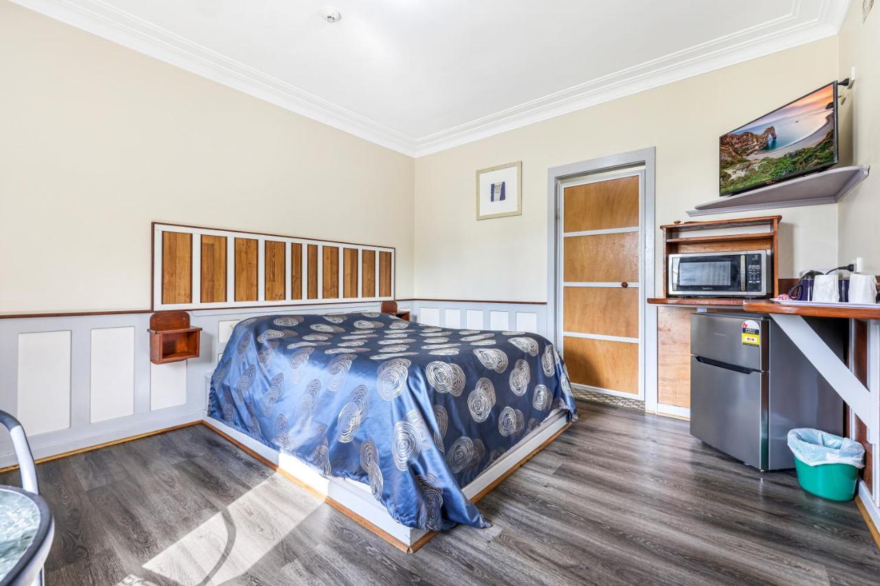 Tamworth Lodge Motel Экстерьер фото
