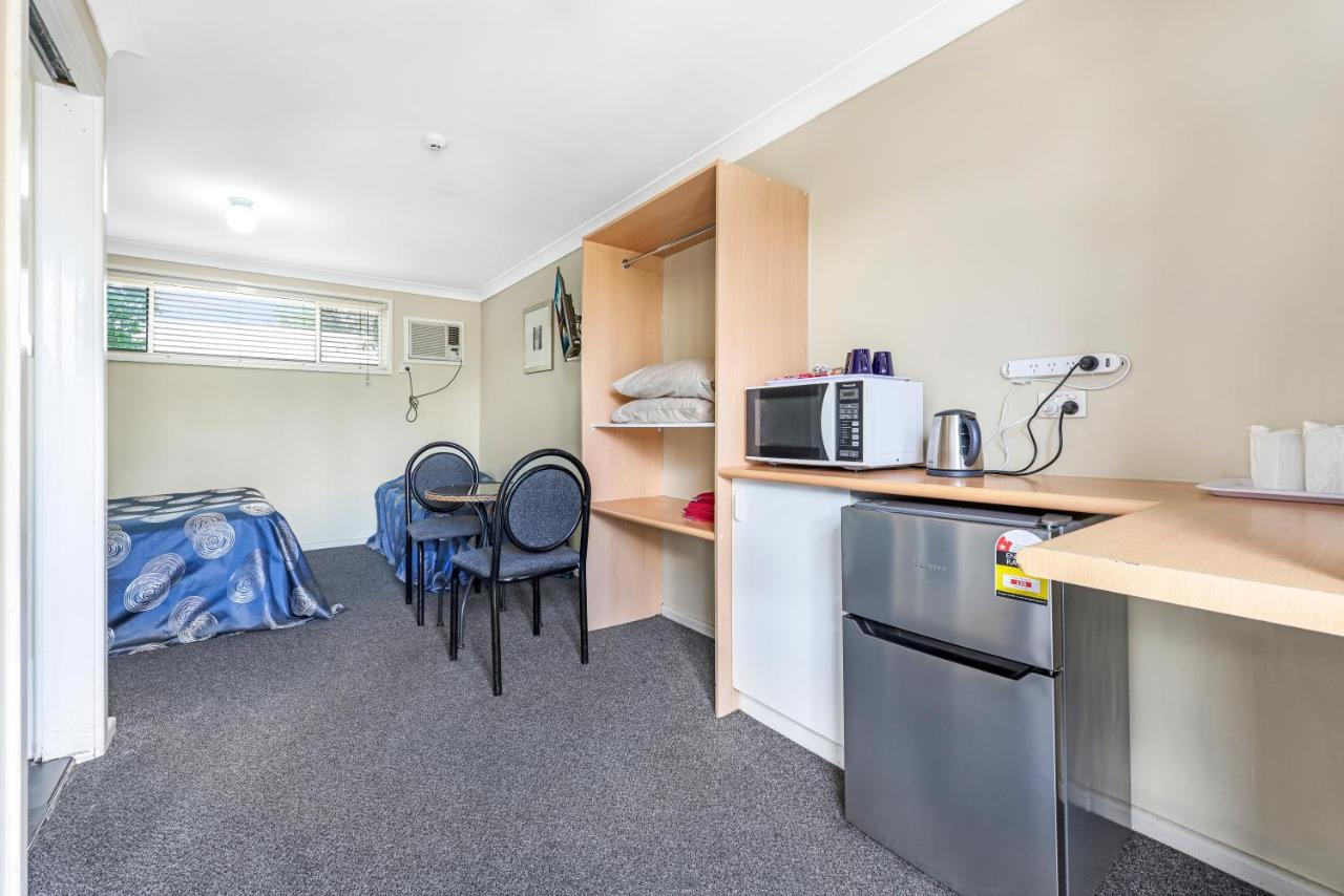 Tamworth Lodge Motel Экстерьер фото