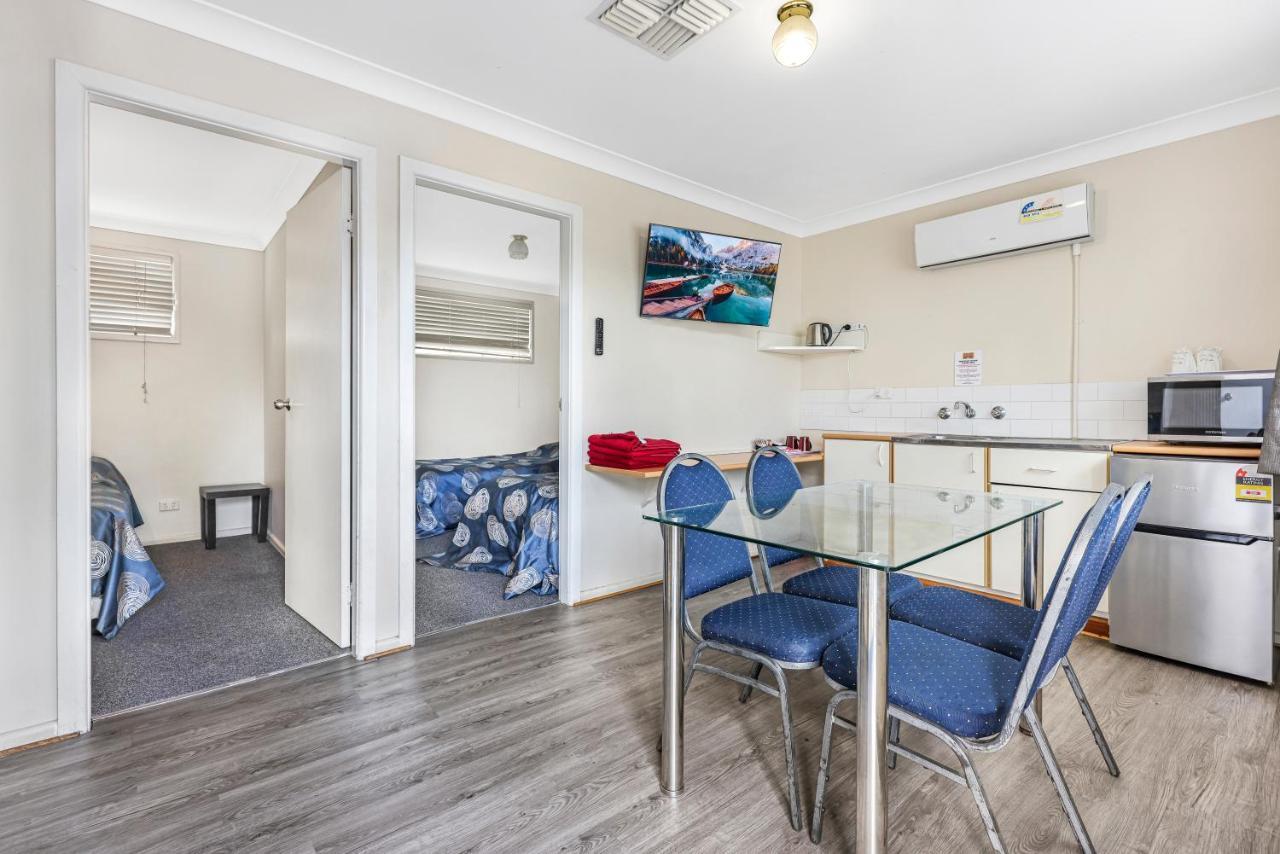 Tamworth Lodge Motel Экстерьер фото